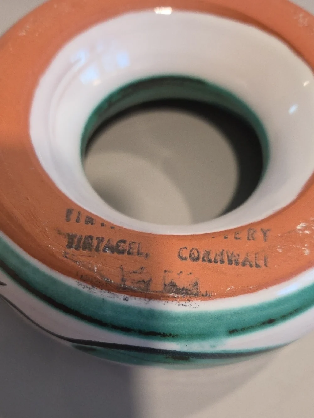 Hand-Painted Ceramic Decorative Plantet in White and Greenish Blue - Picture 7 of 9